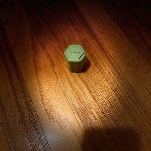 Keep Your Cadence Capsule! Eucalyptus color! Holds .56 oz